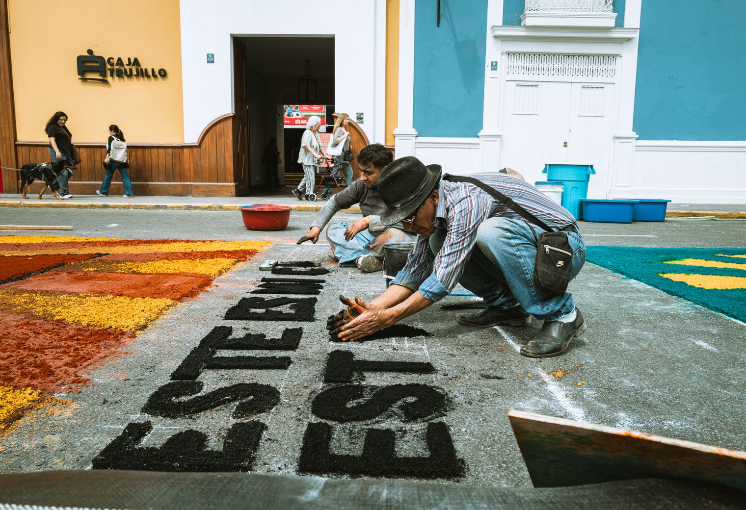 Painters and Decorators in Walworth — surfaces prepped and cut in by hand
