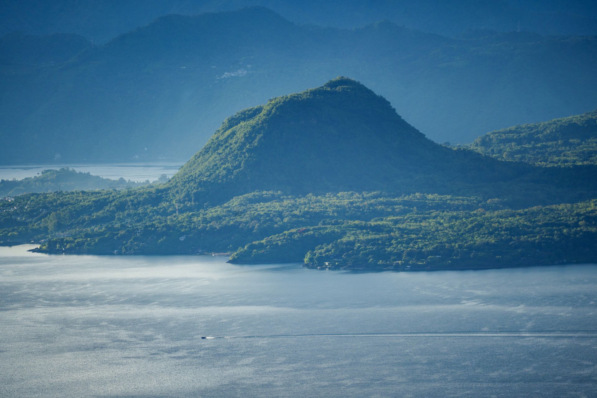 Volcanic Highlands & Maya Heritage