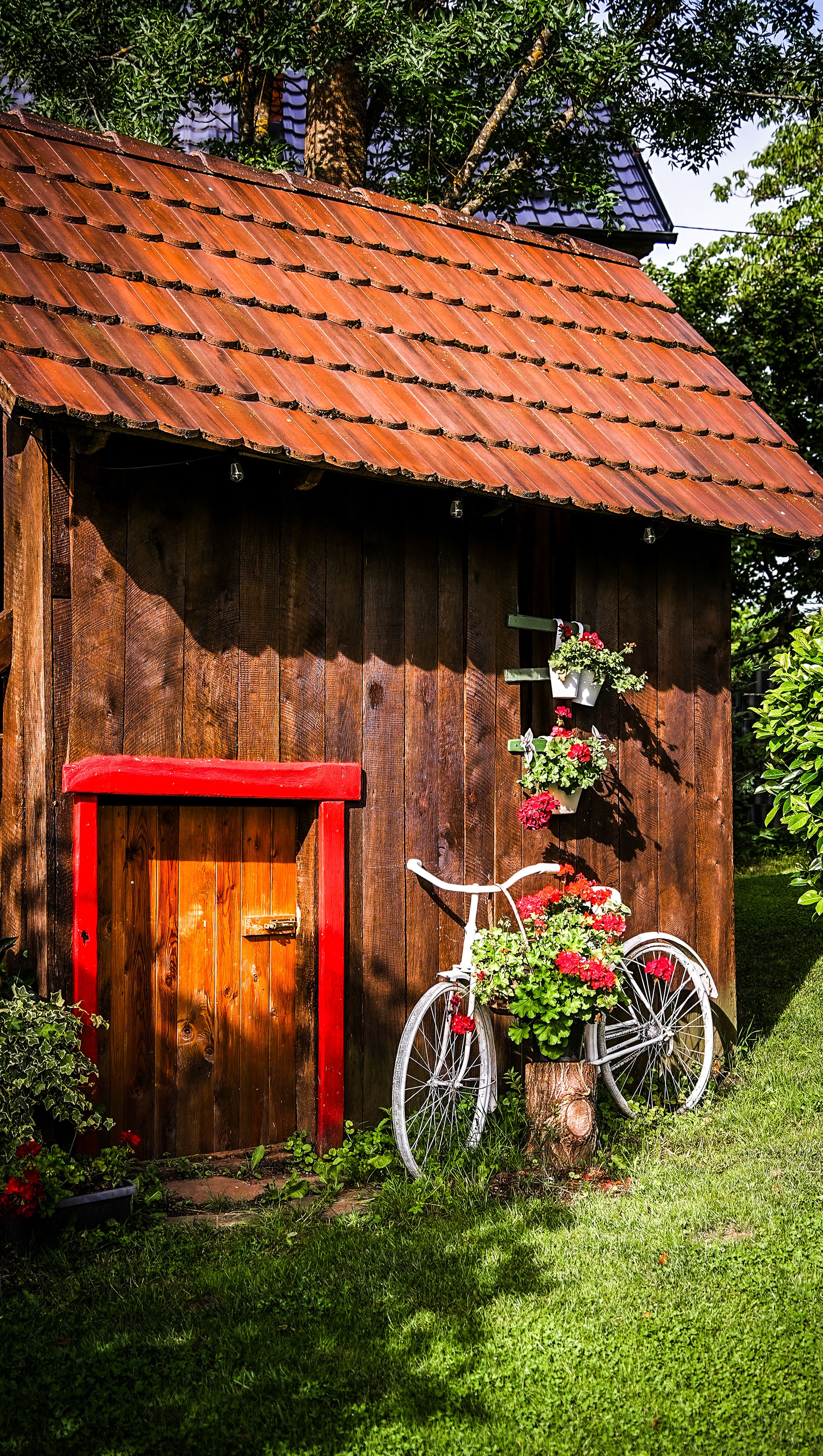 Use Reclaimed Materials for Accents