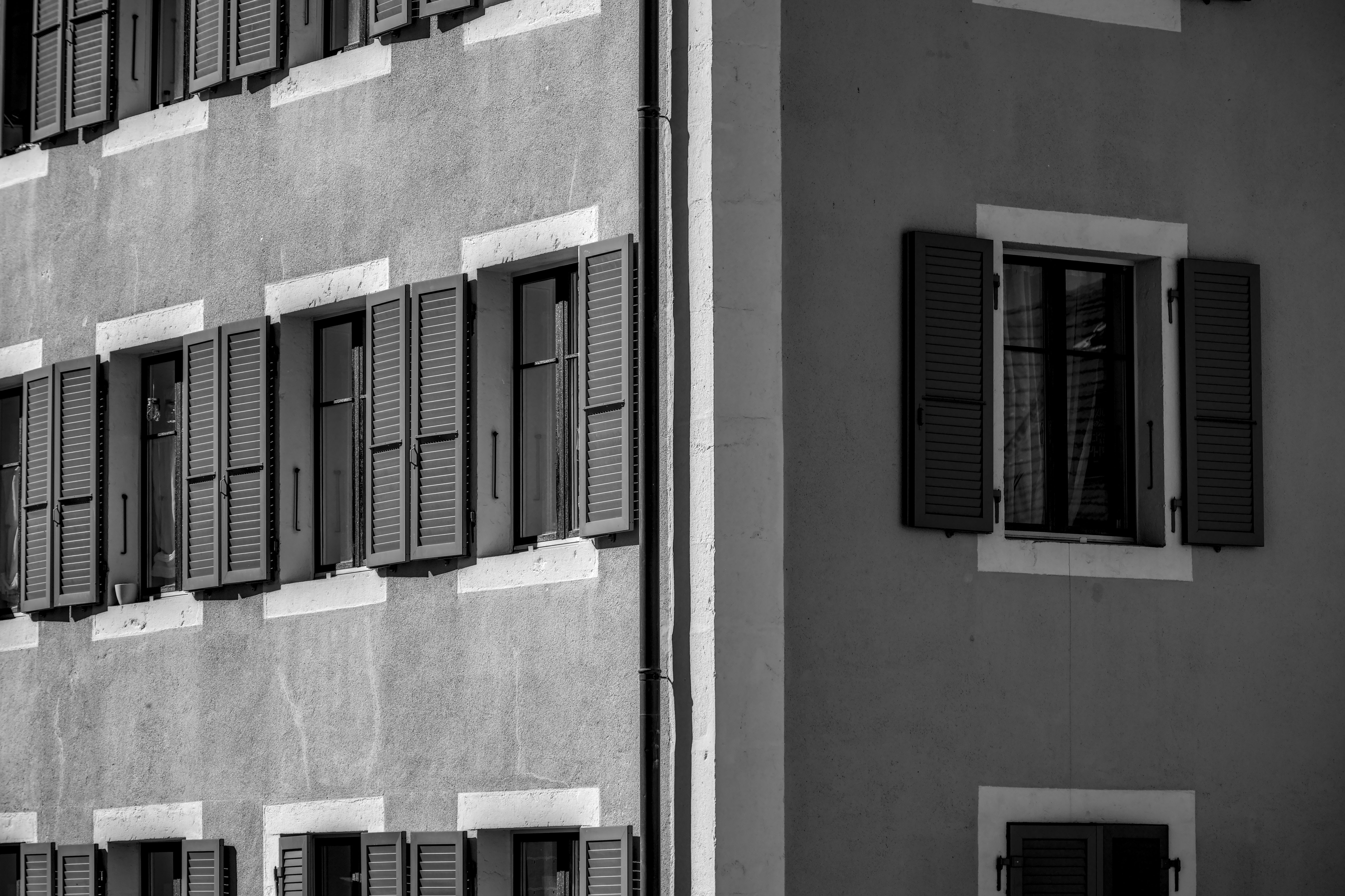 Exterior Painting in South Hackney — careful masking before painting begins