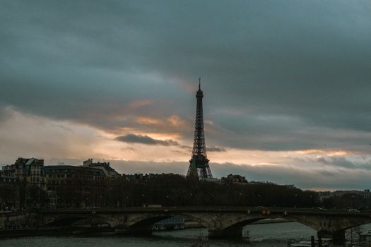 Seine evening cruise with champagne — Paris