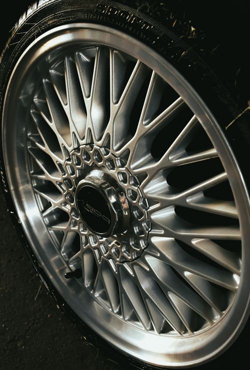 Free Detailed view of a modern alloy wheel rim from a car in Presidente Prudente, Brazil. Stock Photo