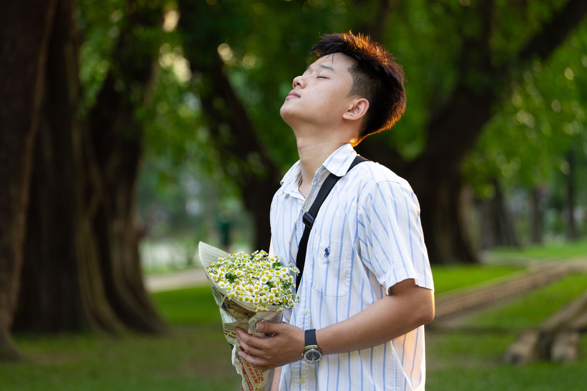 Hít thở sâu là phương pháp đơn giản nhưng hiệu quả để giảm căng thẳng.