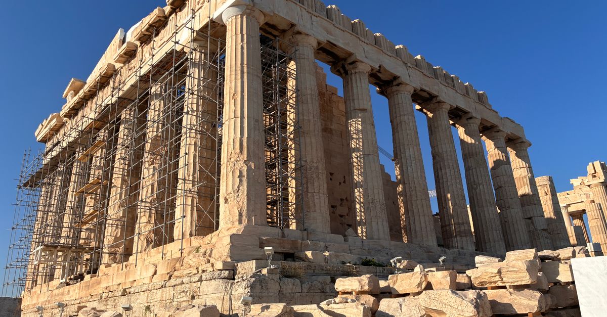 eSIM para Atenas: aeropuerto, cobertura y GB para tu escapada