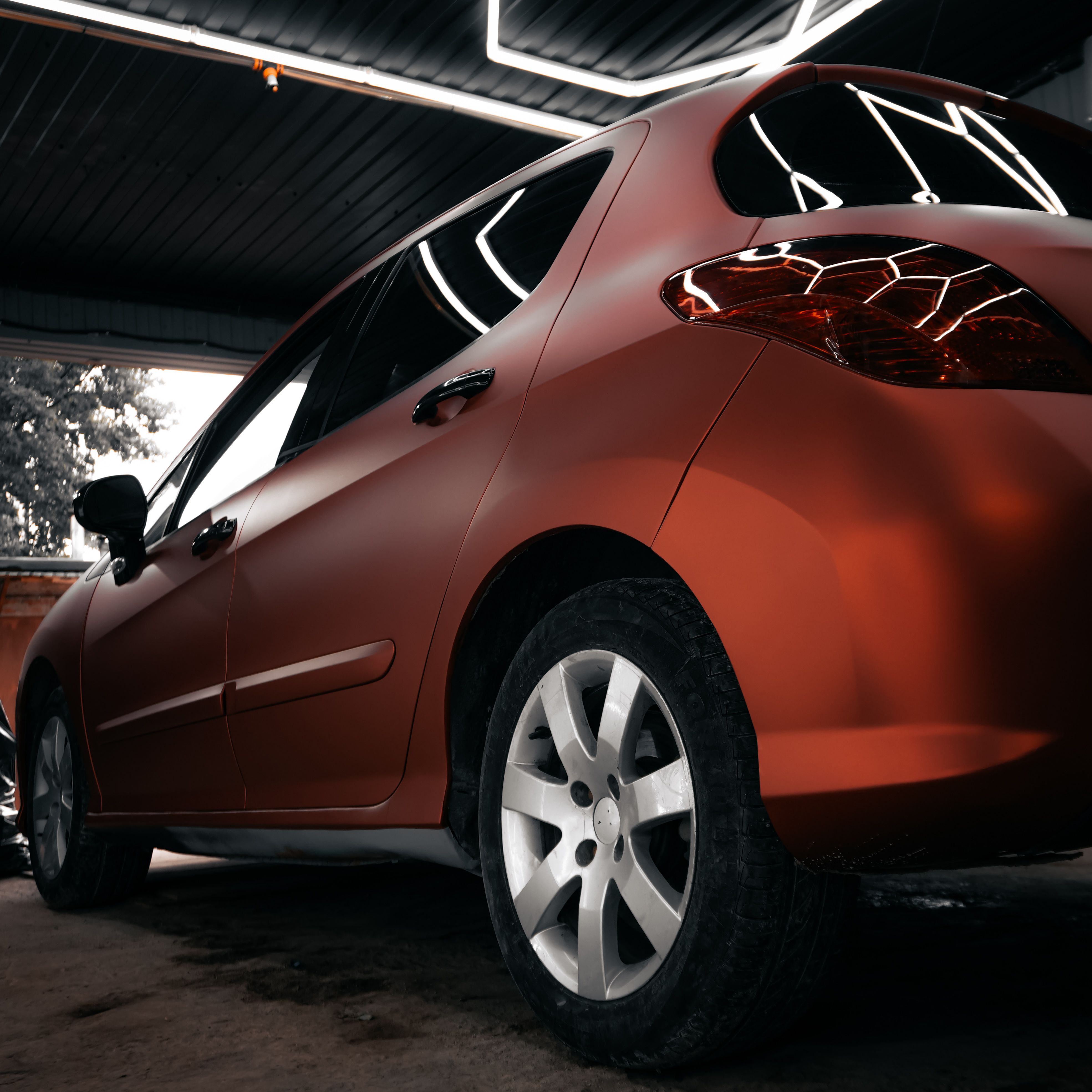Auto Parts & Accessories