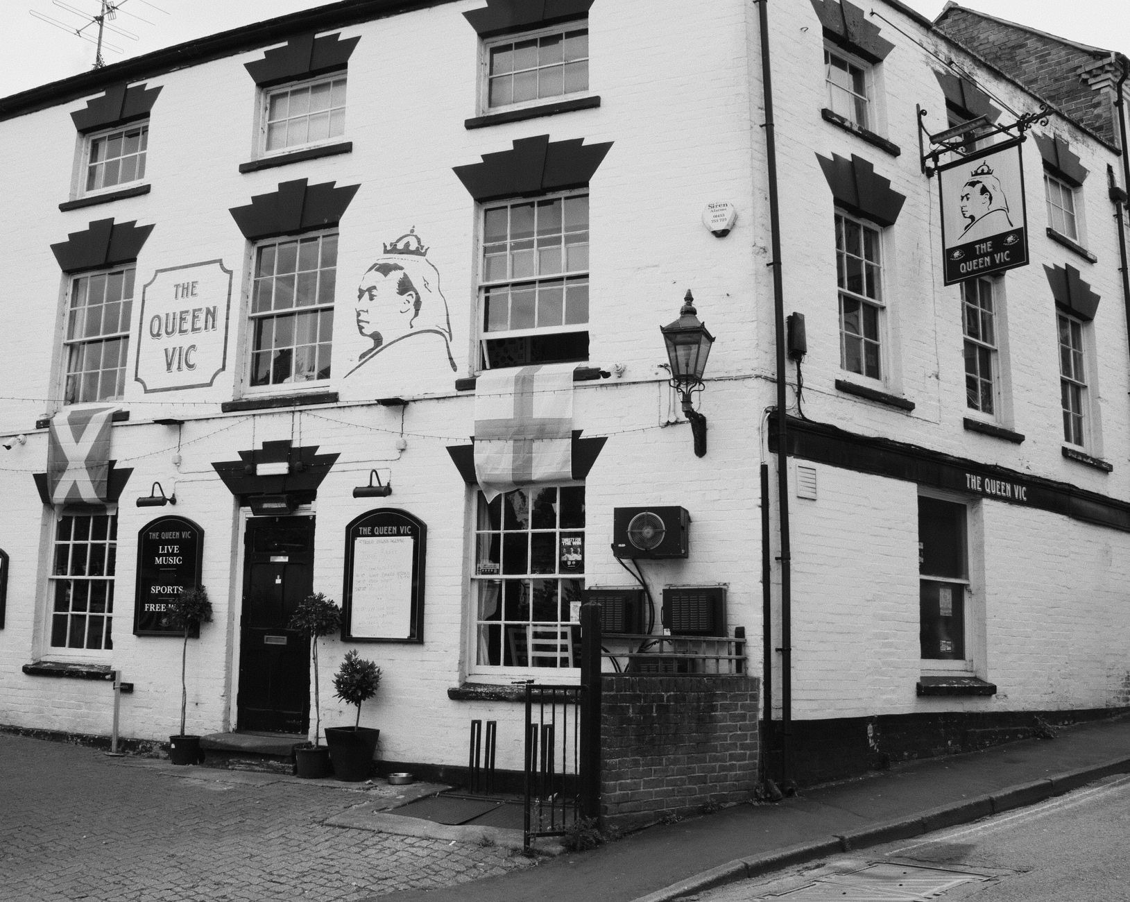 The Queen Vic