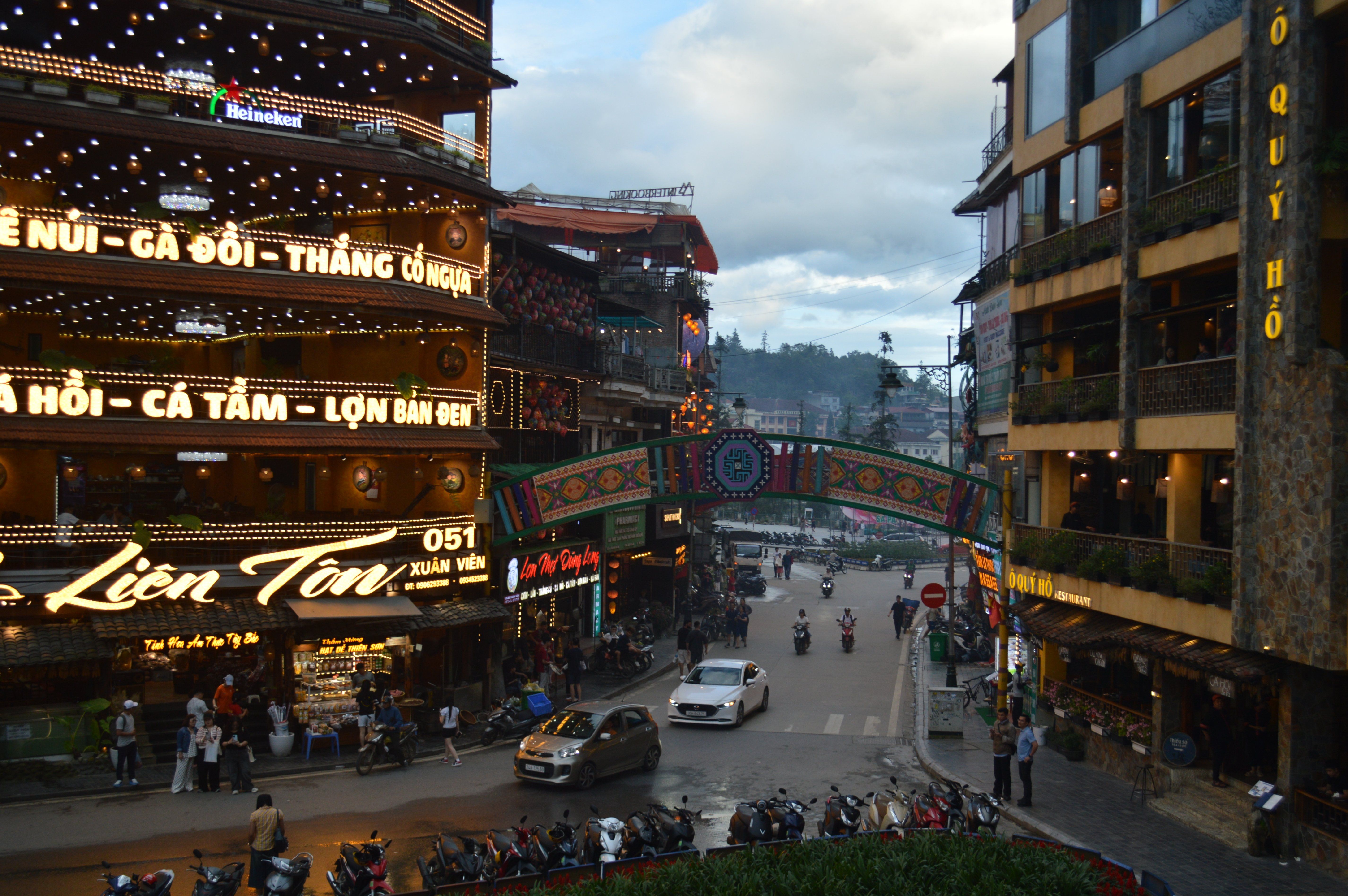 Sapa — Street, Sapa