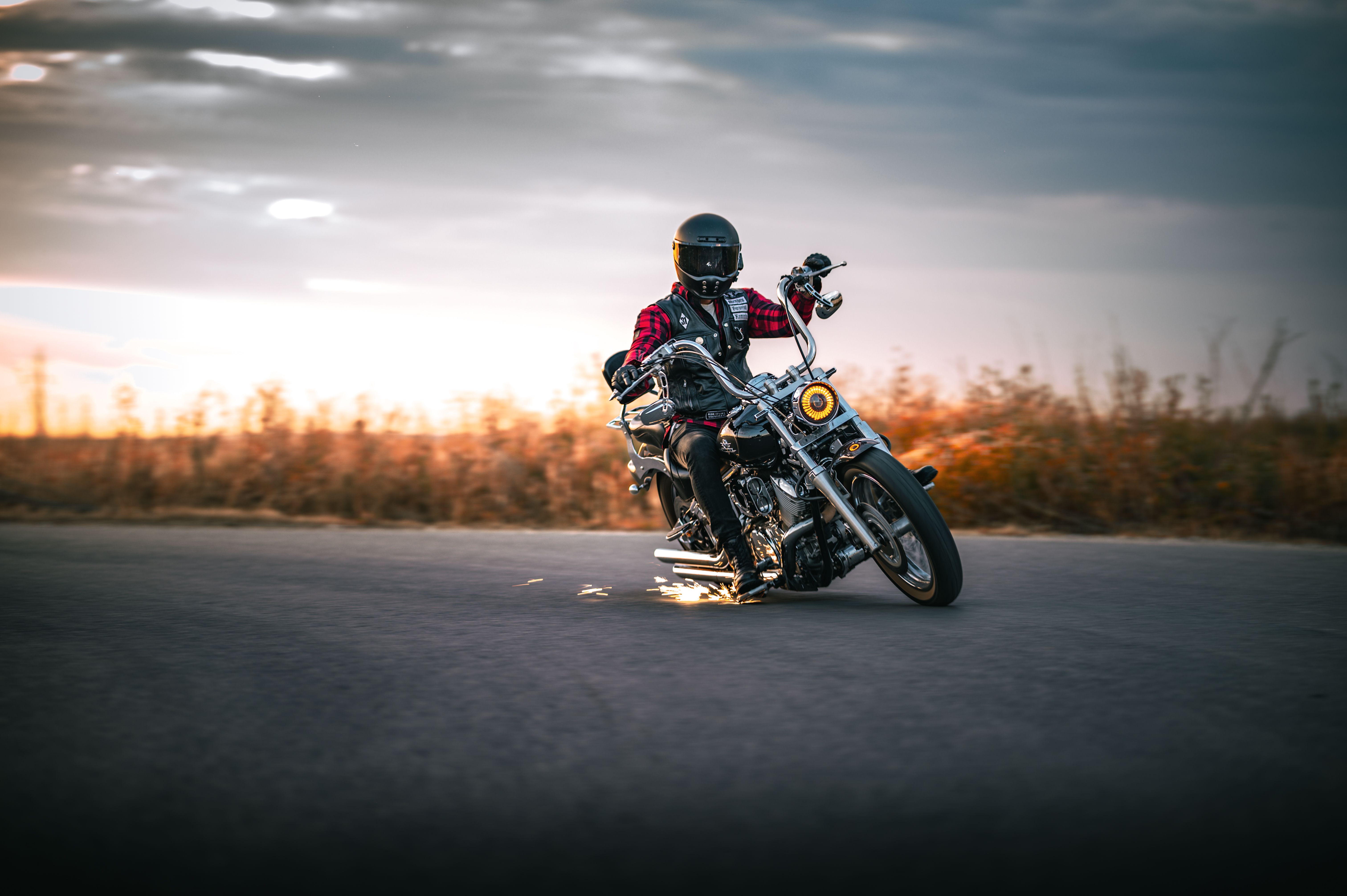 Motocicleta de alto rendimiento en exhibición