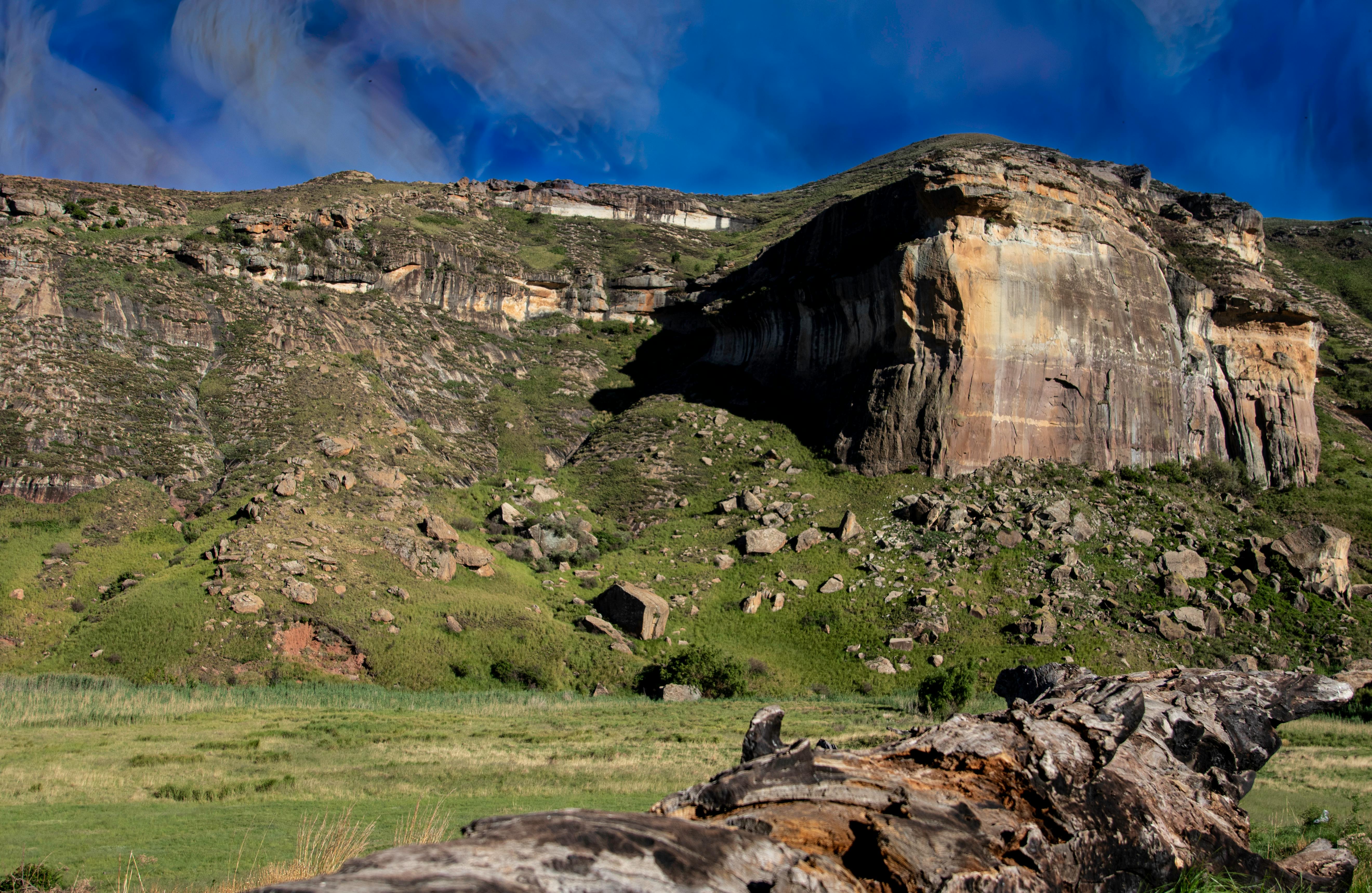 Meditation course setting