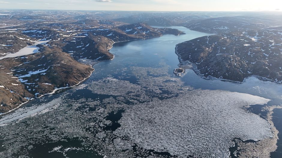 Nunavut Sealift Costs Spike as Churchill Route Hits Bécancour Prices