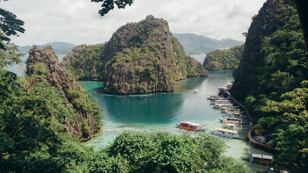 Kayangan Lake hike and swim — Palawan