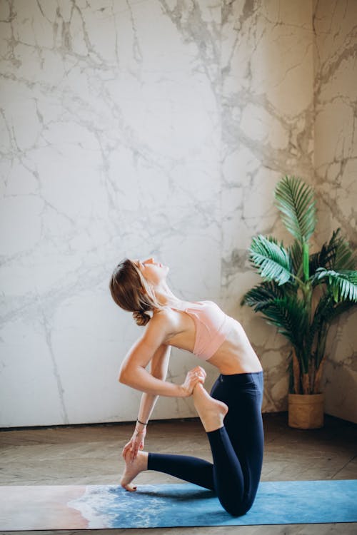 Mujer, Hacer, Yoga · Foto de stock gratuita