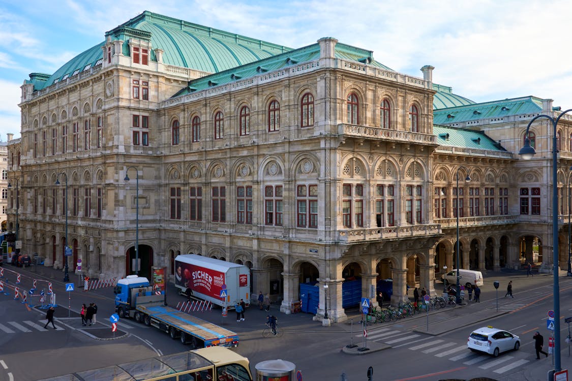 vienna, <b> Vienna is the world’s &#8216;most livable&#8217; city again, says report </b>