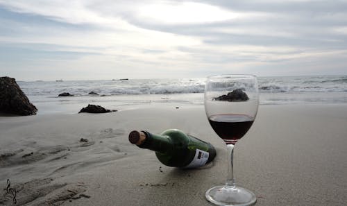 Gratis stockfoto met aan het strand, bach wijn, bruin zand