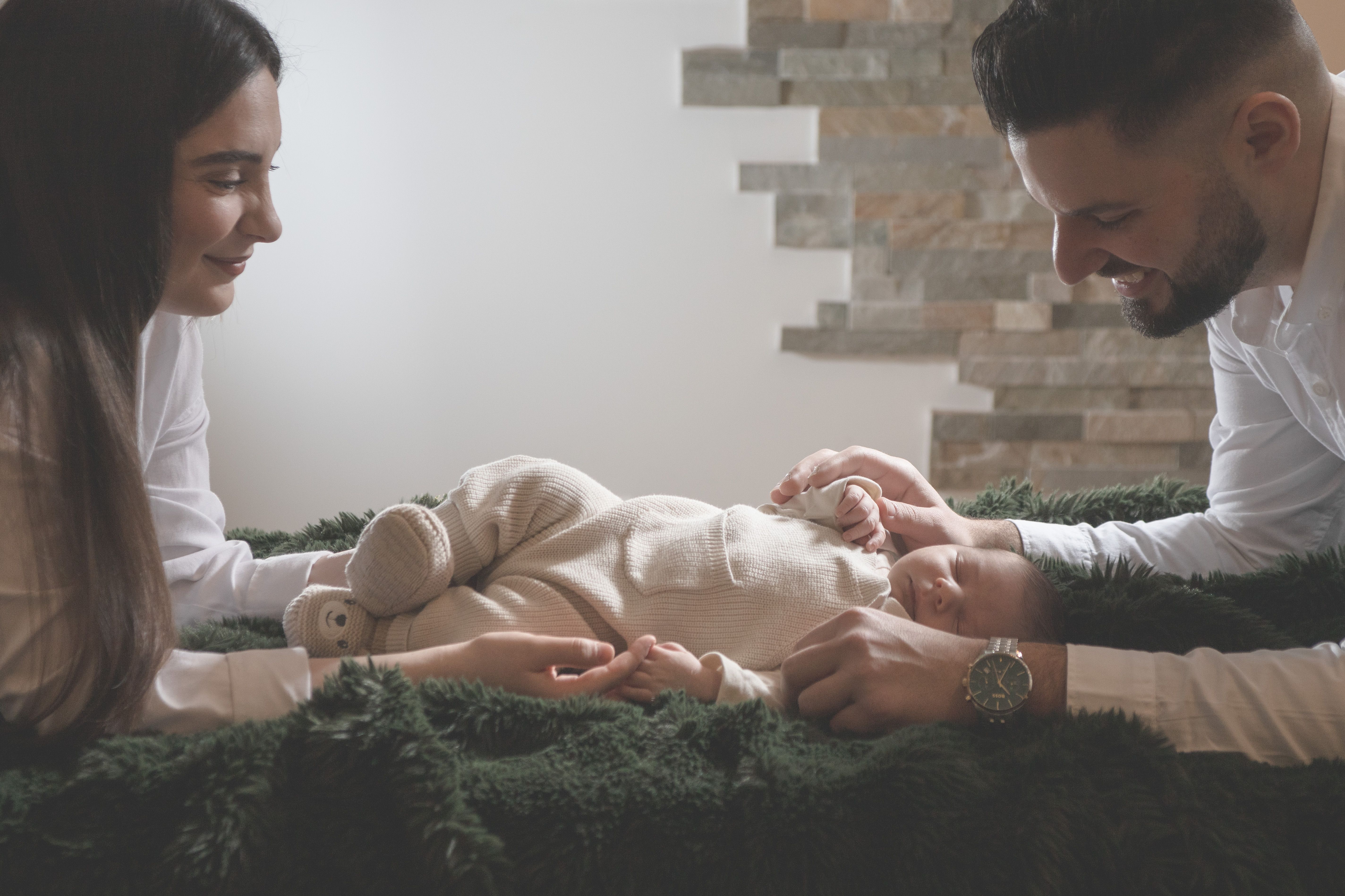 Joy Parenting Club Acquires Heba Care to Scale the First Comprehensive, AI-Powered Parenting Platform — Photo by Marcin Poręb
