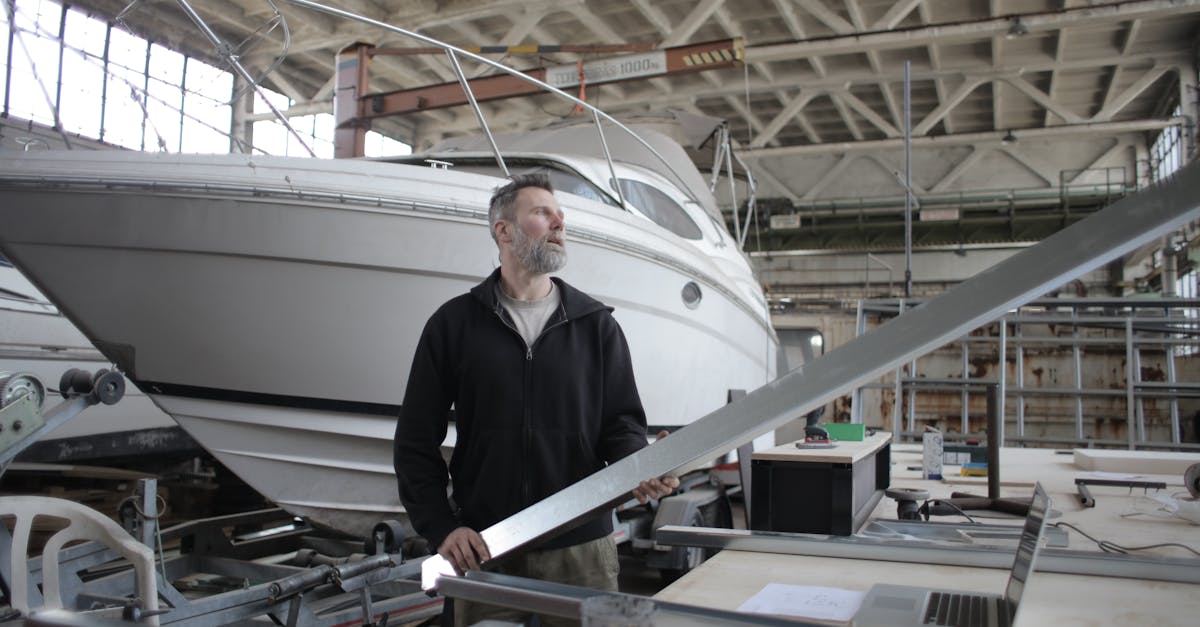What does SS stand for on a boat