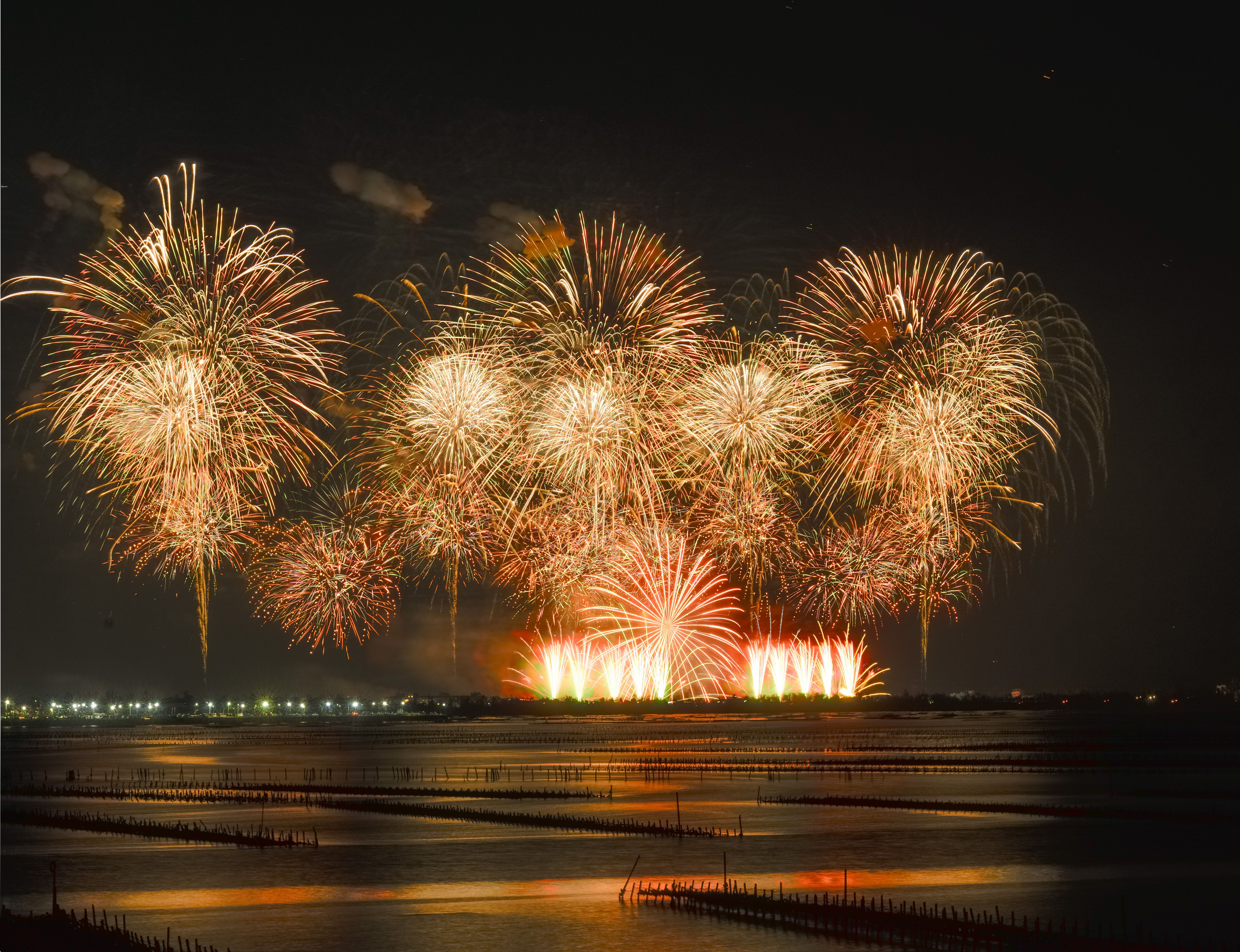 花火大会の持ち物準備と暑さ対策グッズ