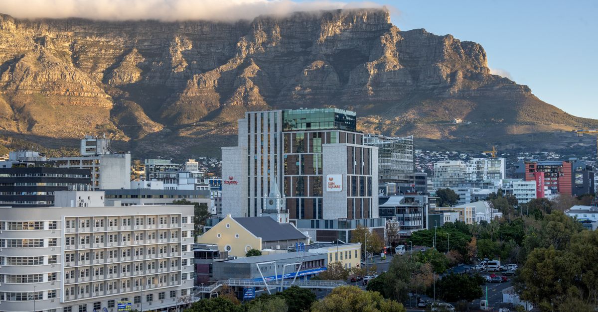 Cape Town Holds Off on Water Restrictions as R6.7bn Funding Gap Looms