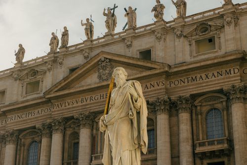 Free Statues of apostles atop St. Peter's Basilica in Vatican City, Rome. Stock Photo