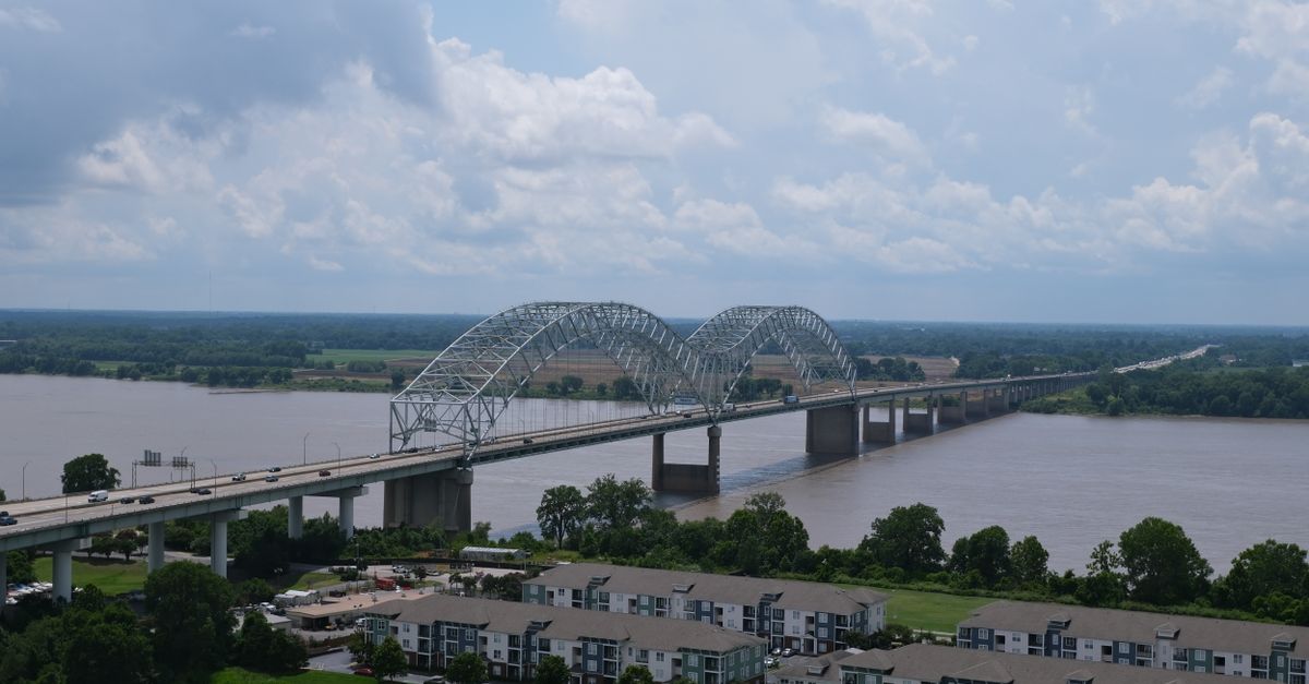 Aerial photo of the Hernando de Soto Bridge spanning the Mississippi River in Memphis, Tennessee.