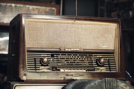 Close-up of a vintage Siemens radio showcasing its classic design and retro appeal.