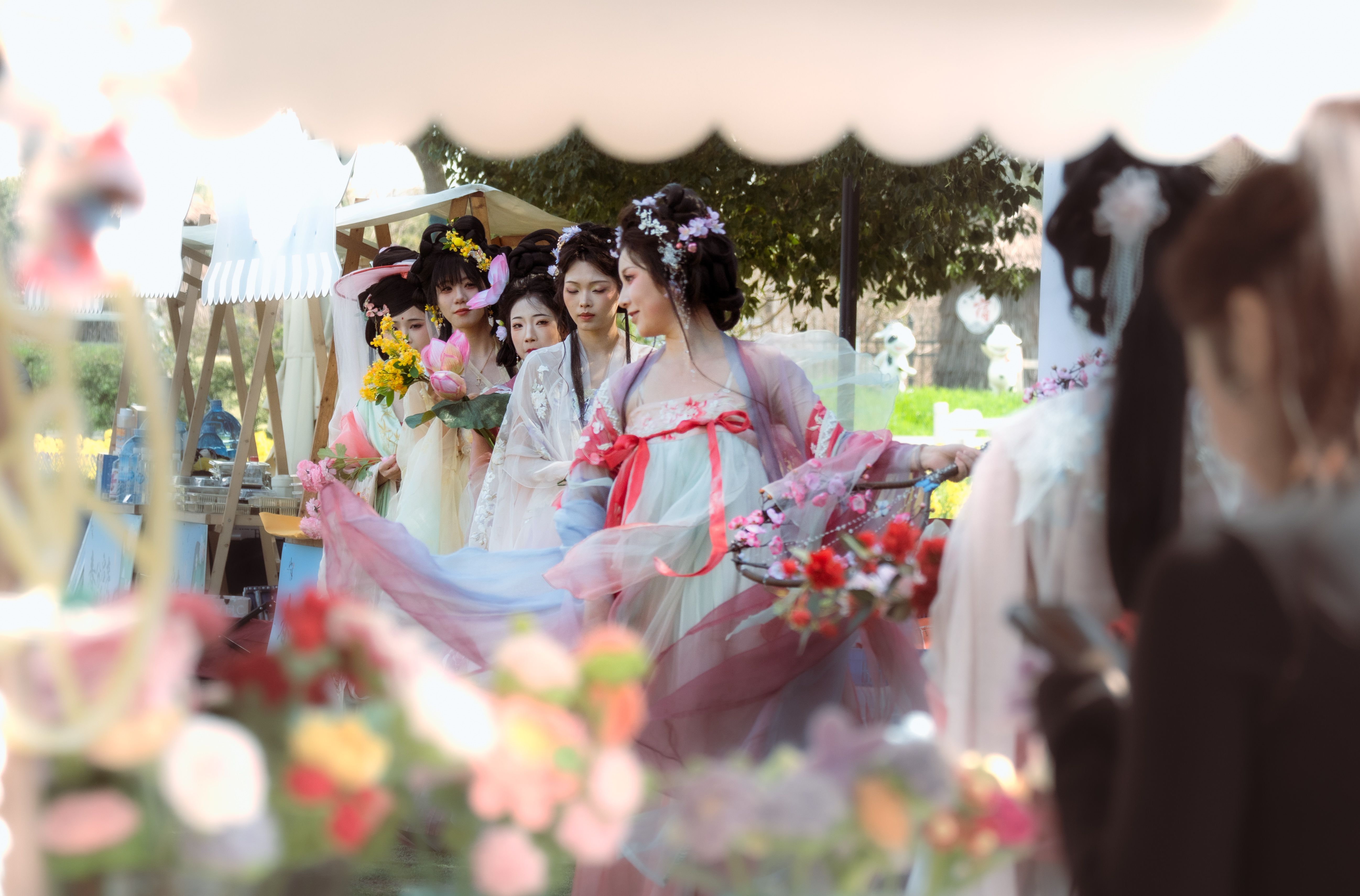 她花 万买 情感配图