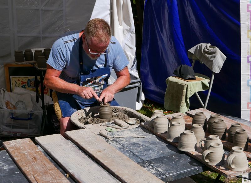 Northern Clay Center Hosts 28th American Pottery Festival in Minneapolis