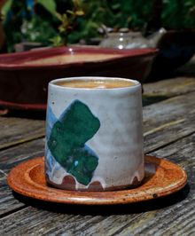 Customer photo of the mug set &mdash; photo by Anna Lupa on Pexels