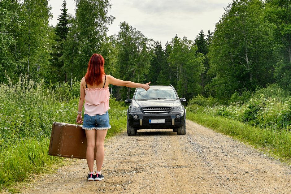 Choosing Annual Travel Insurance vs Single Trip UK 2026
