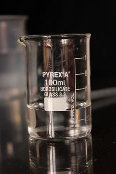 Pyrex 18-Piece Glass Storage Set