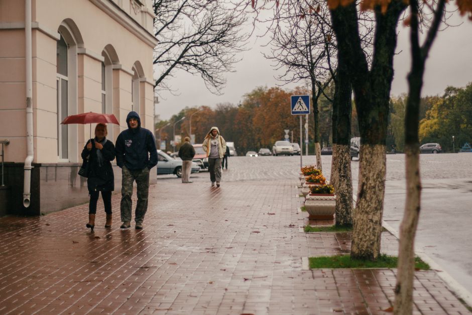 Прогулянка старовинними вулицями Чернігова восени