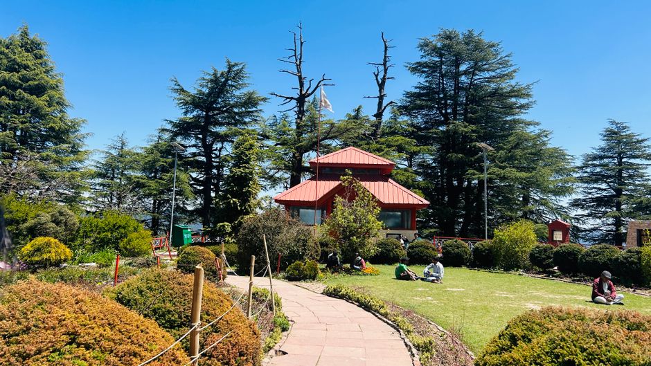 Jakhu Temple