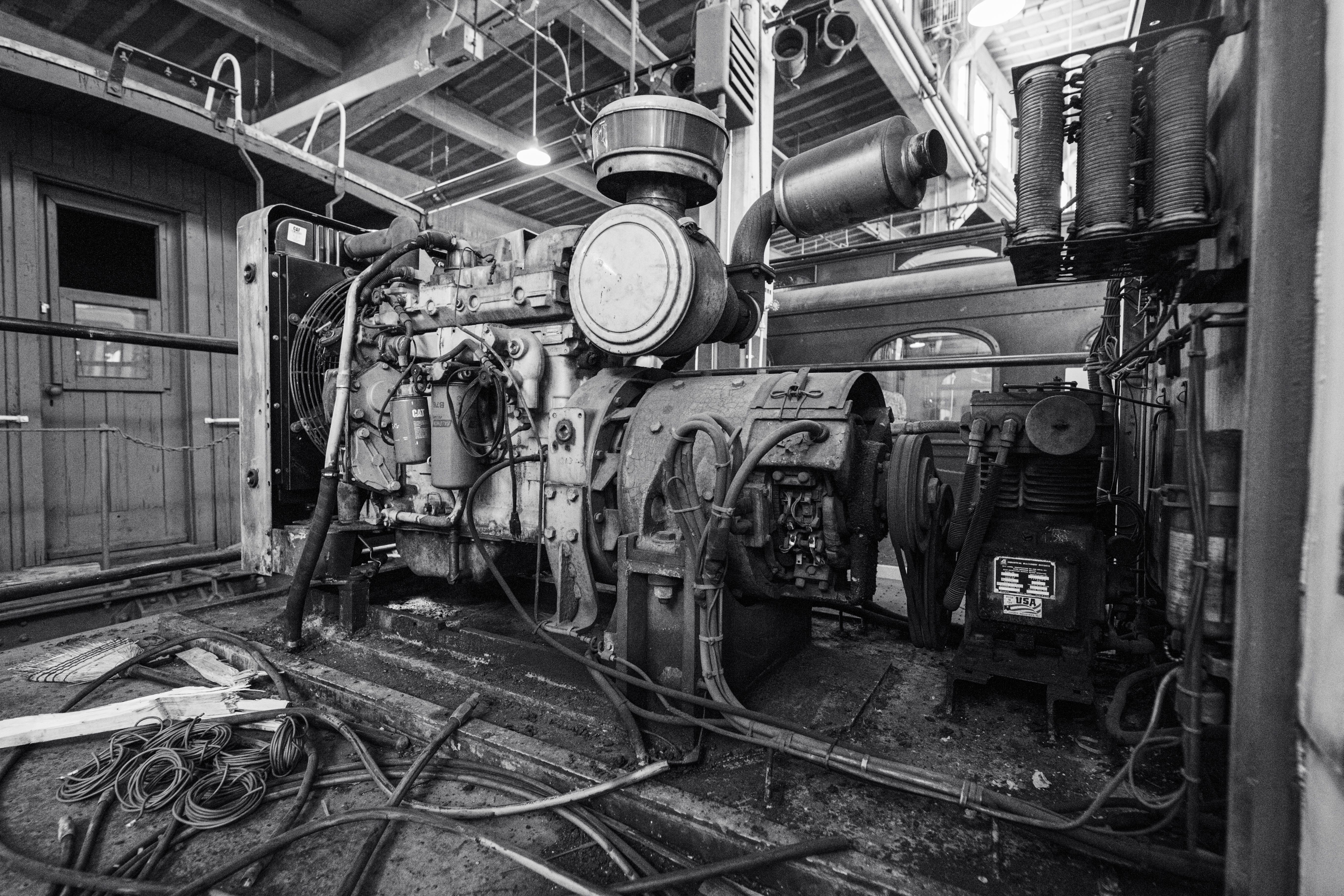 Electric motors and generators (excluding generating sets)