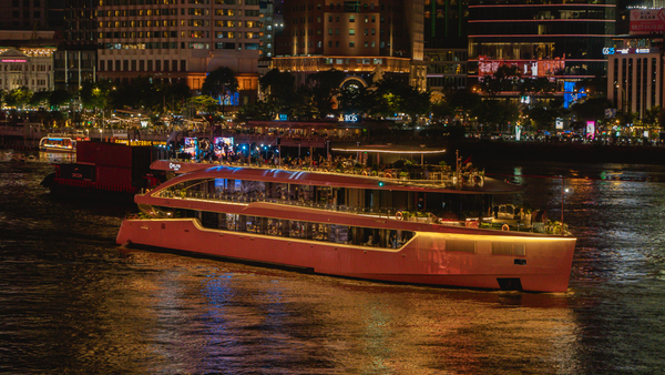 Dinner Cruise On Chaophraya River