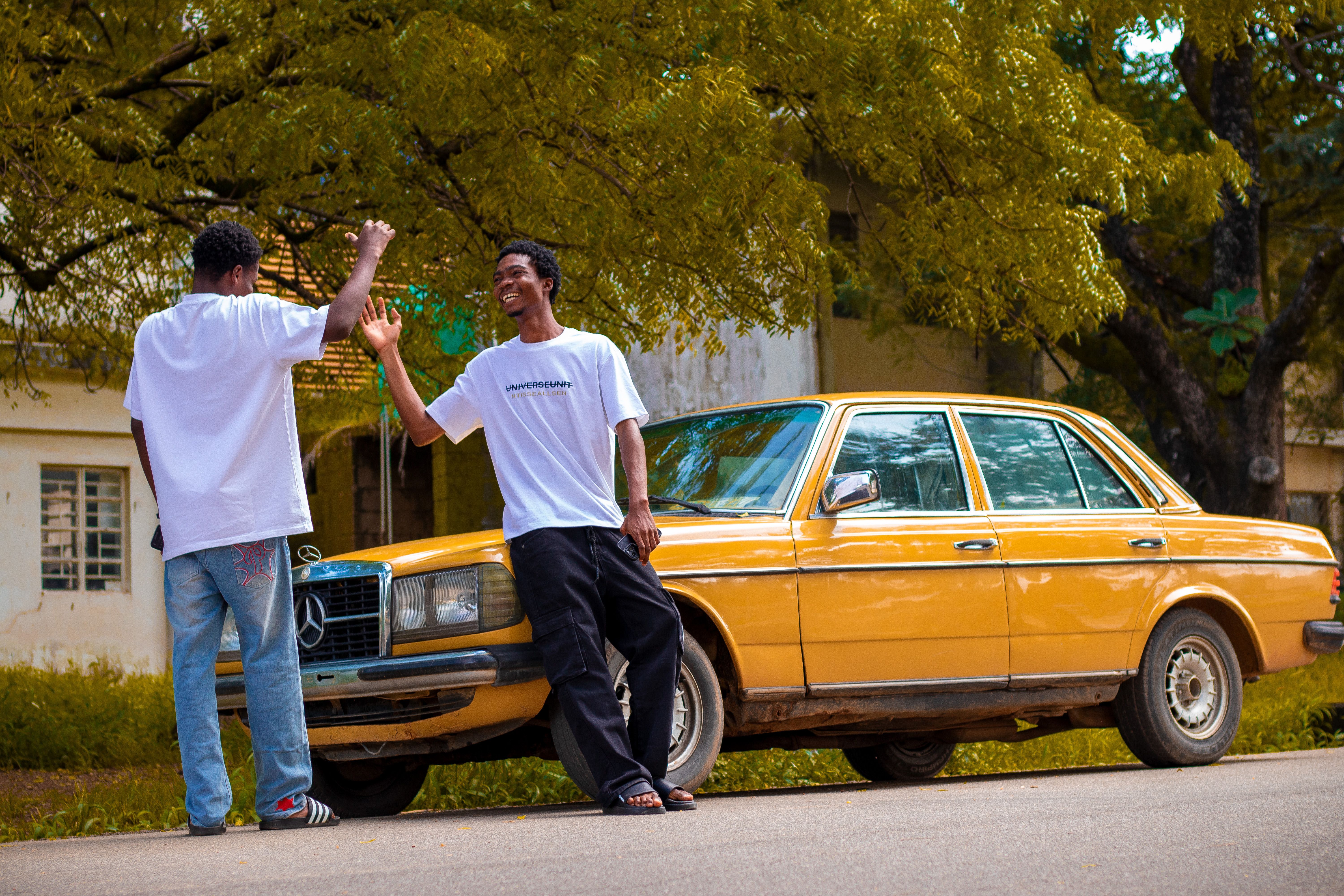 Marks Gate — professional movers carrying furniture on a house move