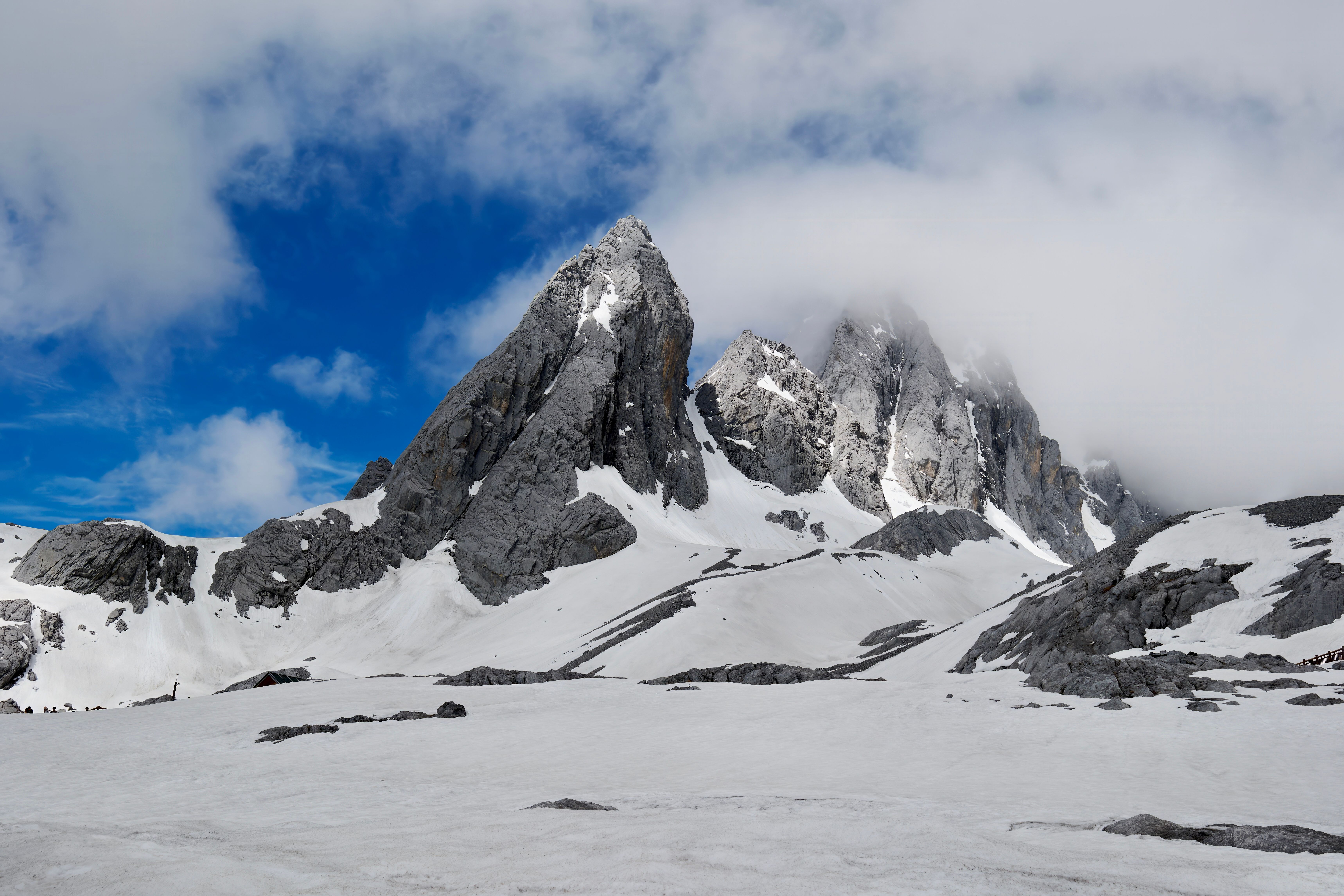 Jade Dragon Snow Mountain