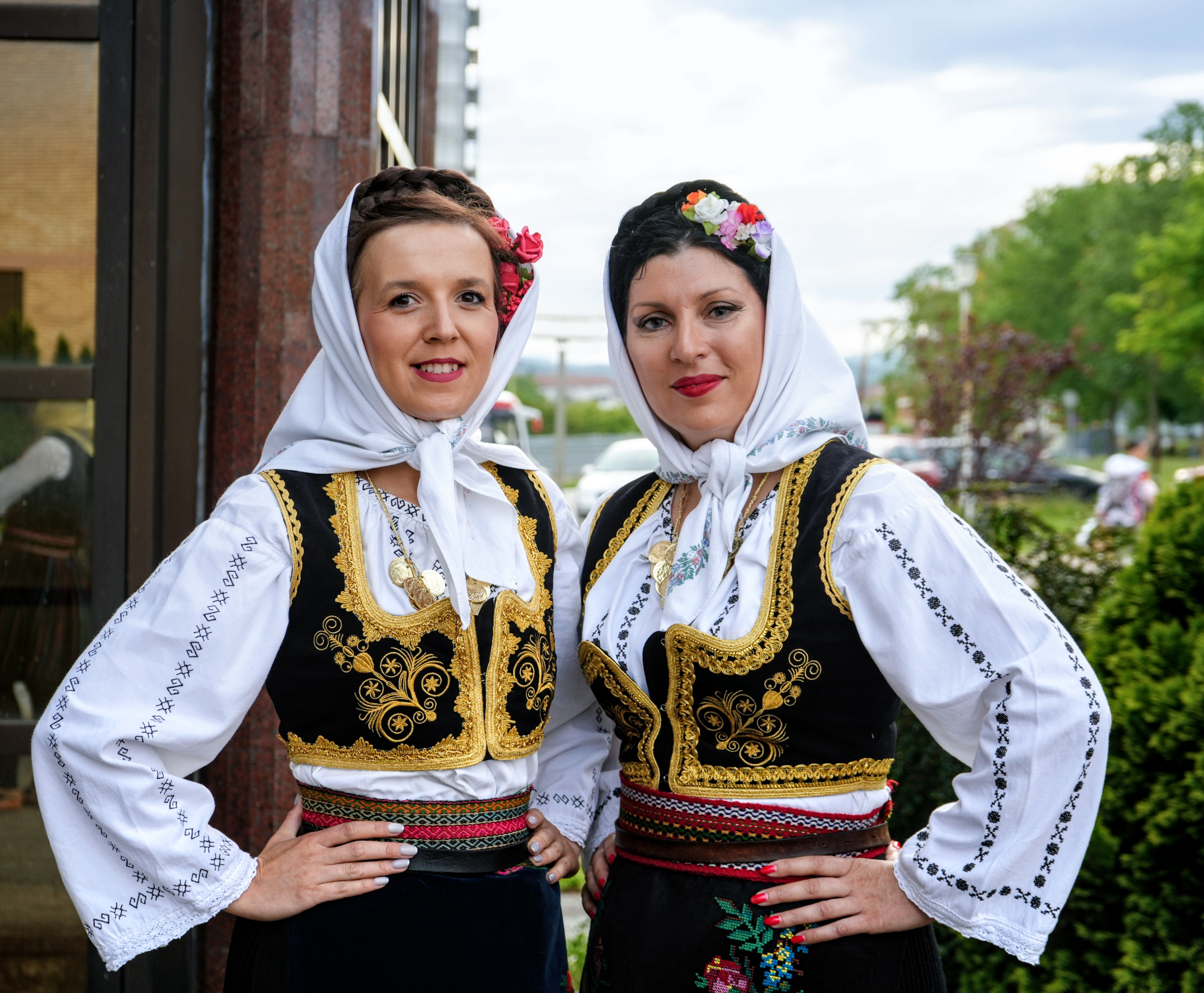 Rakia and folk bar crawl