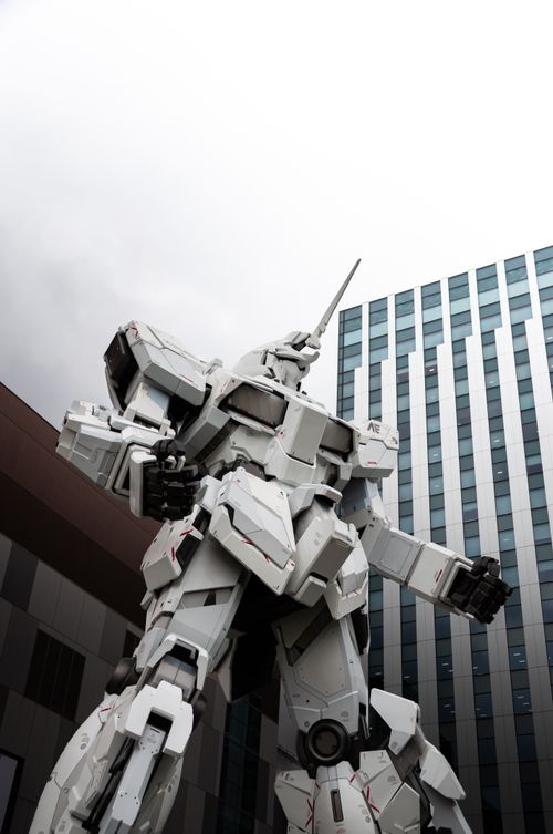 Free Massive robotic Gundam statue in Koto City, Tokyo, showcasing Japanese engineering. Stock Photo