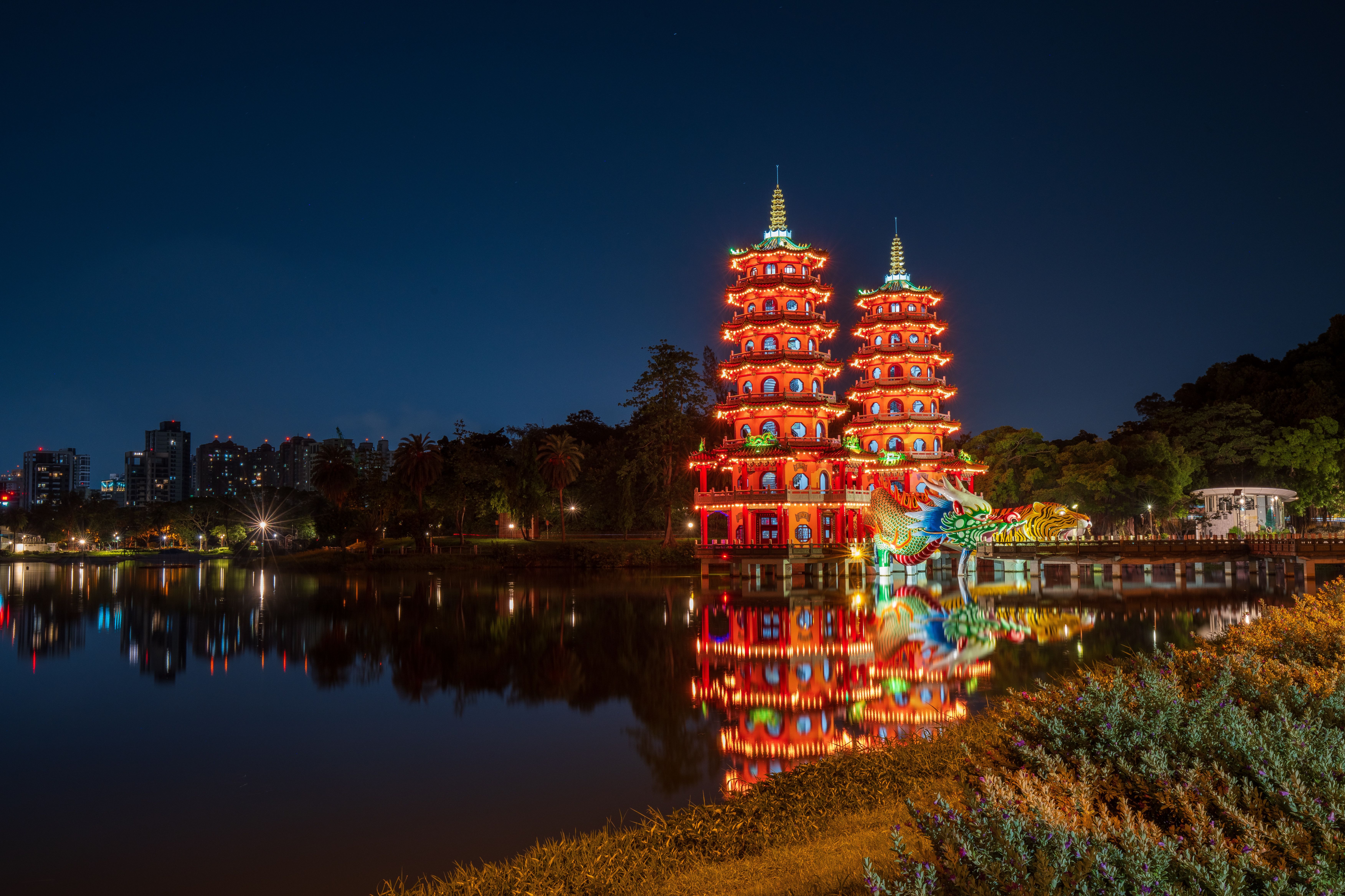 Jezioro Lotosowe w Kaohsiung