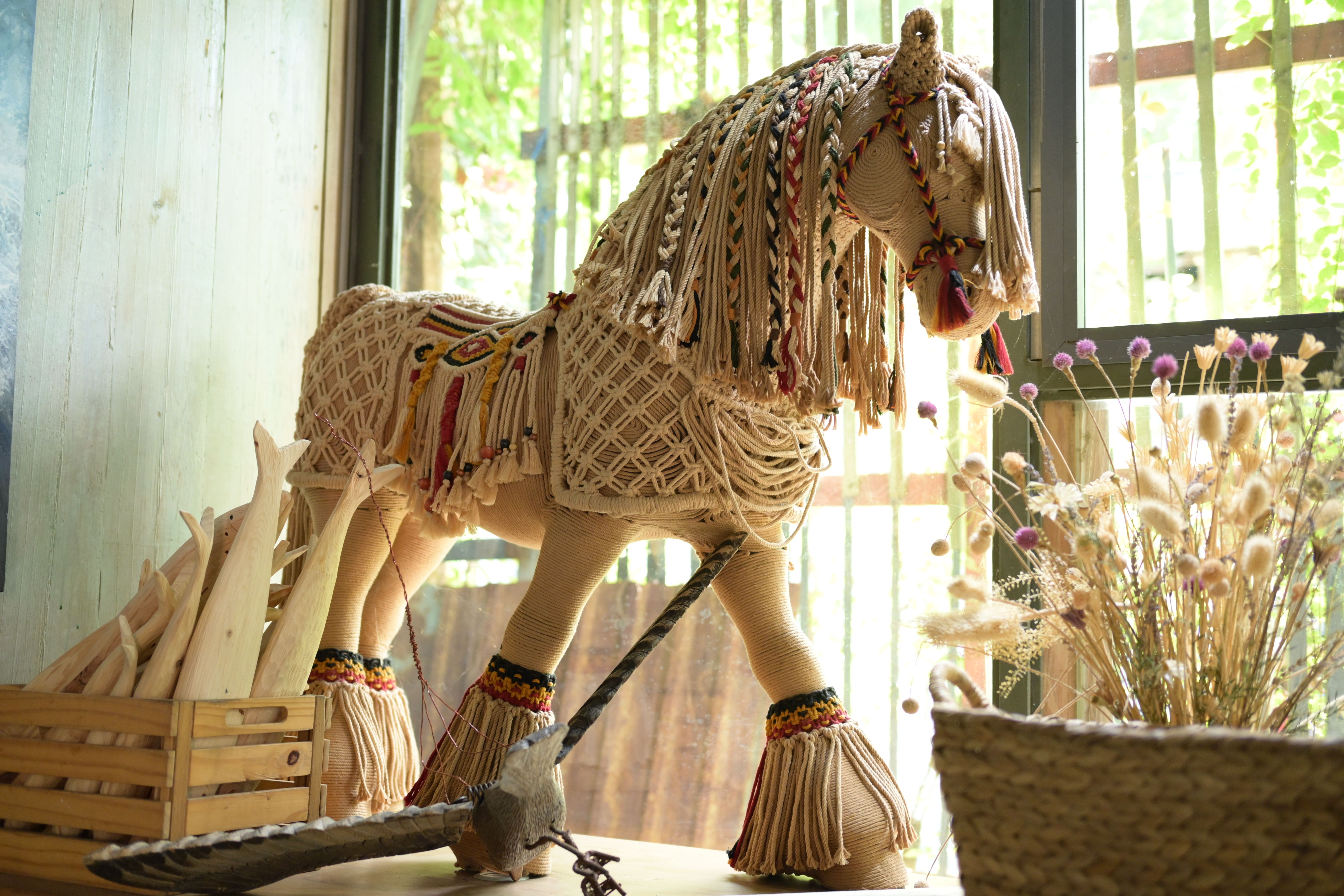 Decoración de macramé colgante hecho a mano