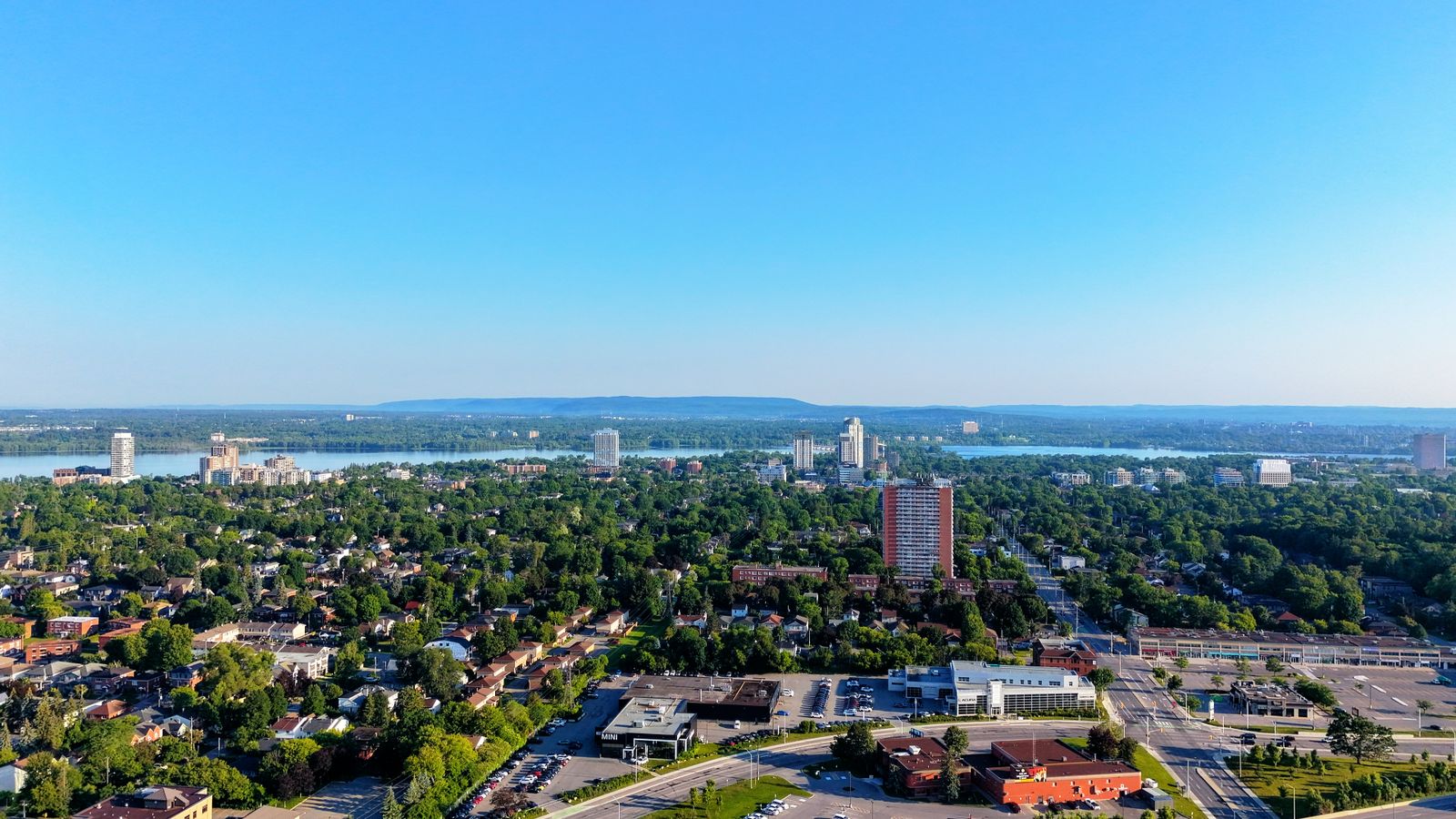 🚇 Living in Bayshore in 2025: Transit Access and Future Promise