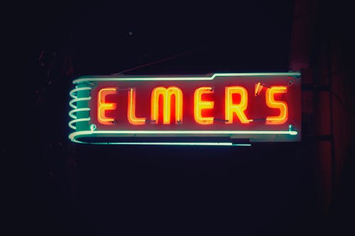 Het Logo Van Elmer
