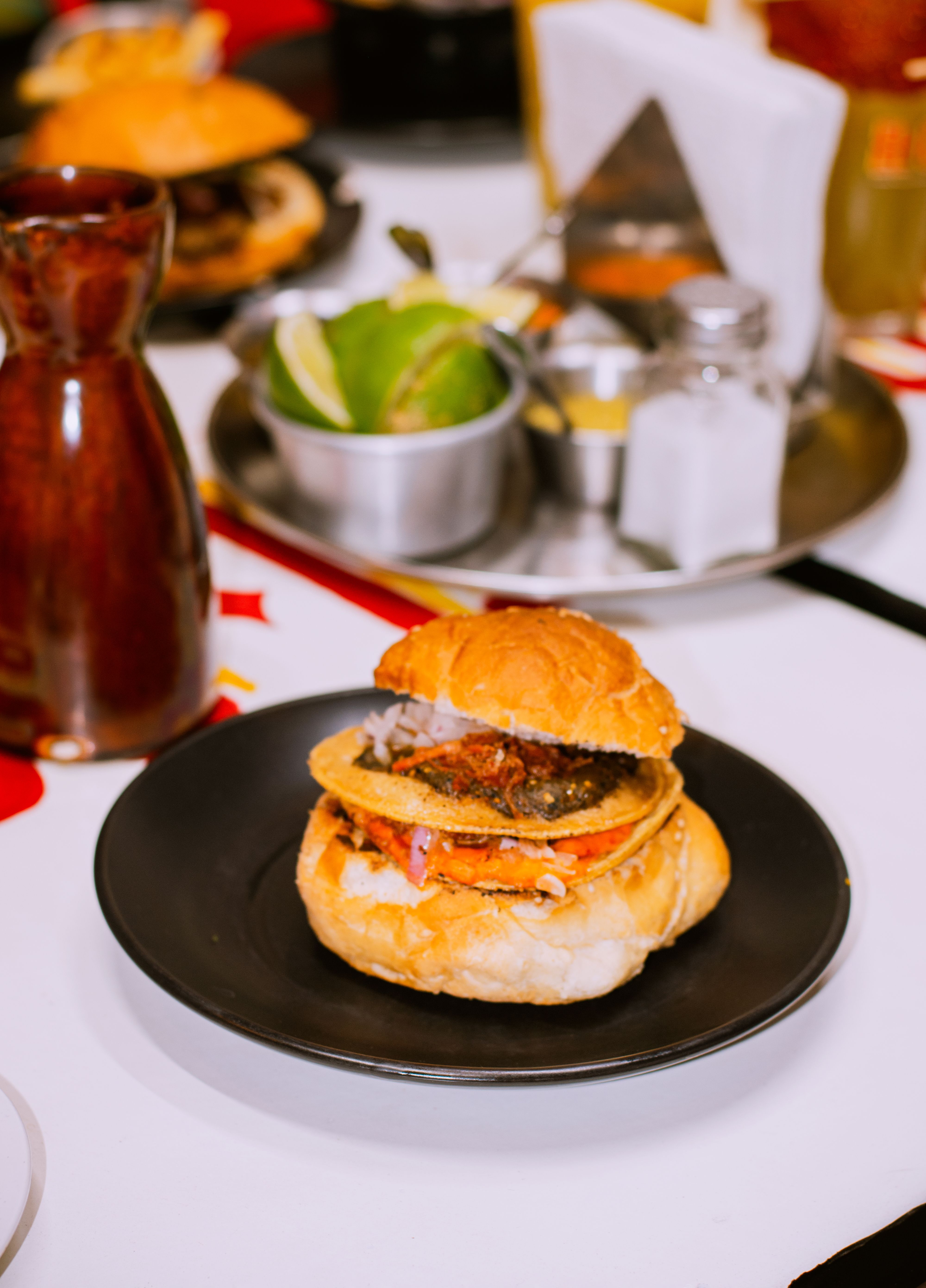 Combo Burger + Fritas + Bebida