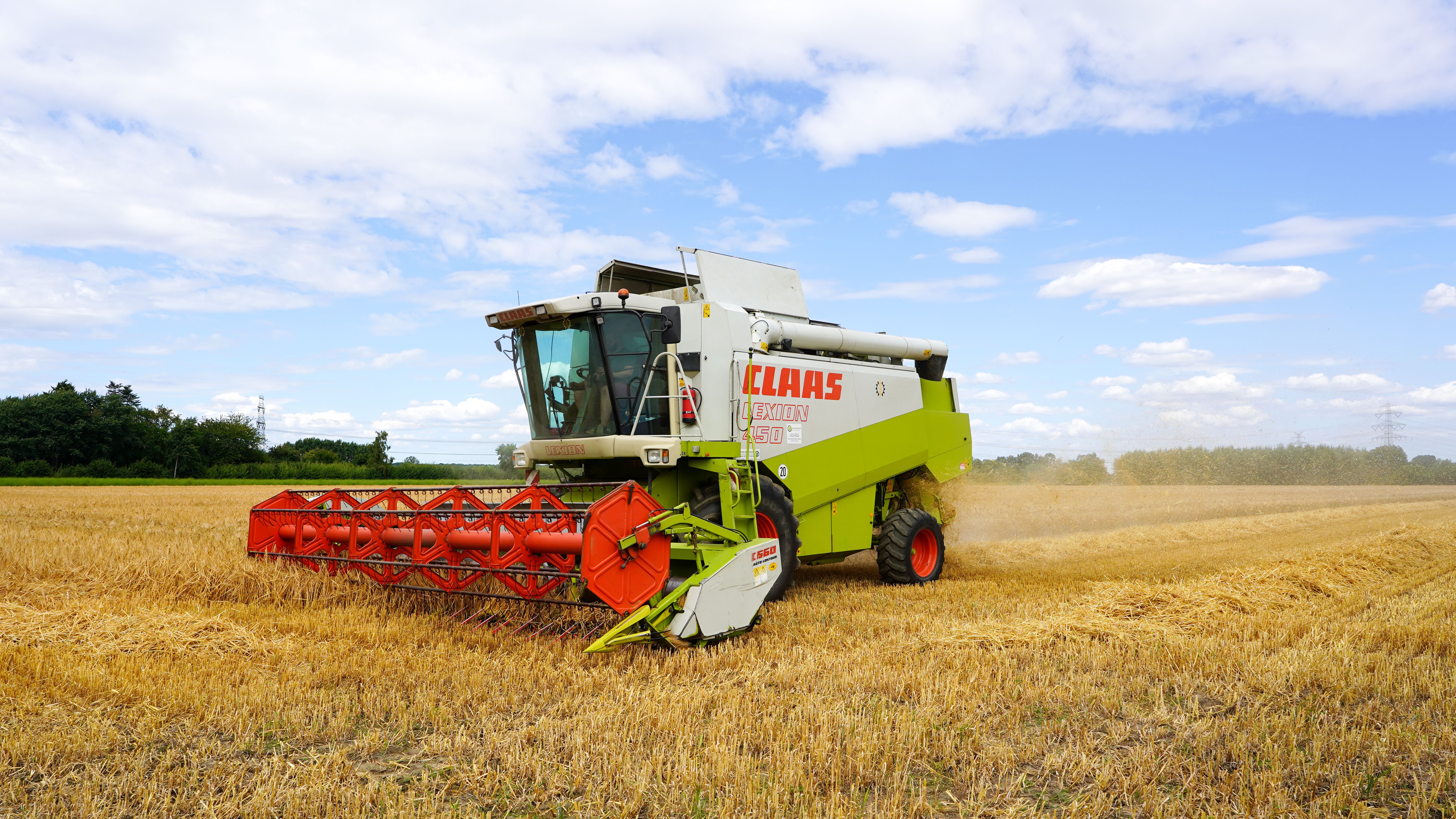 farm field harvest crops photograph for this story