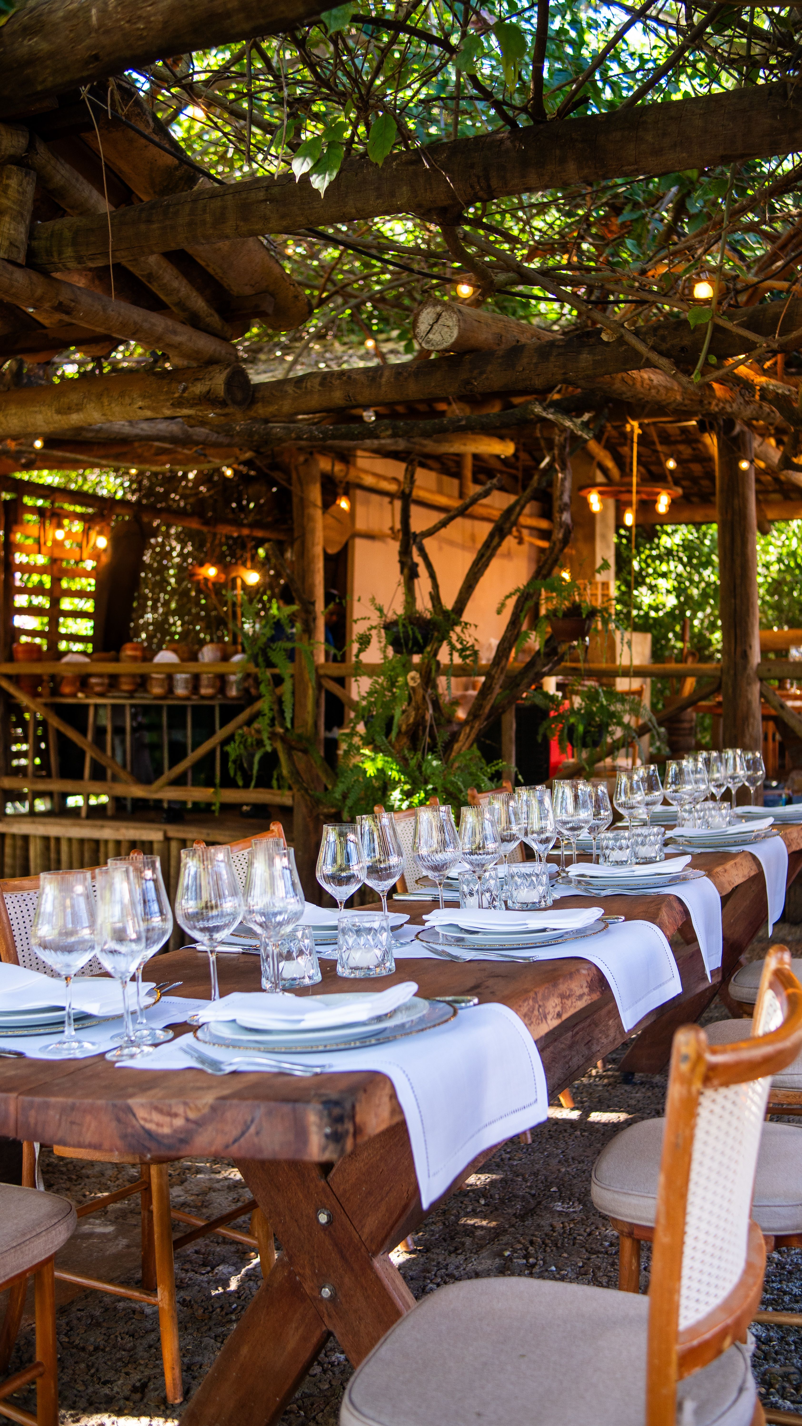 Long Tables & Late Nights: Where to Eat, Drink & Dance in Ibiza This Week (14–21 August 2026)