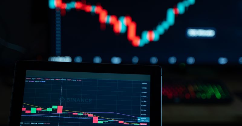 Abstract editorial data-visualization illustration in balanced, blue-toned tones representing the cryptocurrency and digital-asset market — crypto scenario analysis.