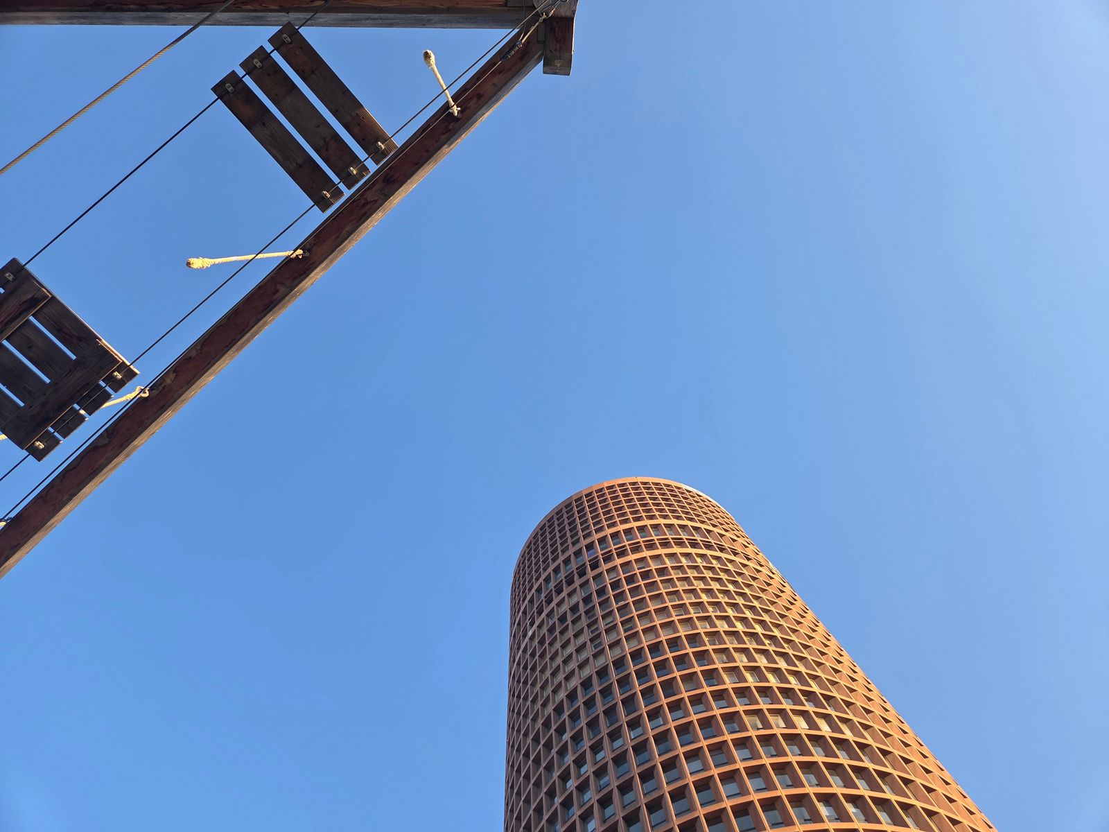 De naam van Torremolinos hangt aan één toren