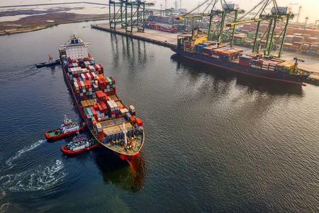 Expande tu negocio al mercado internacional con préstamos bonificados
