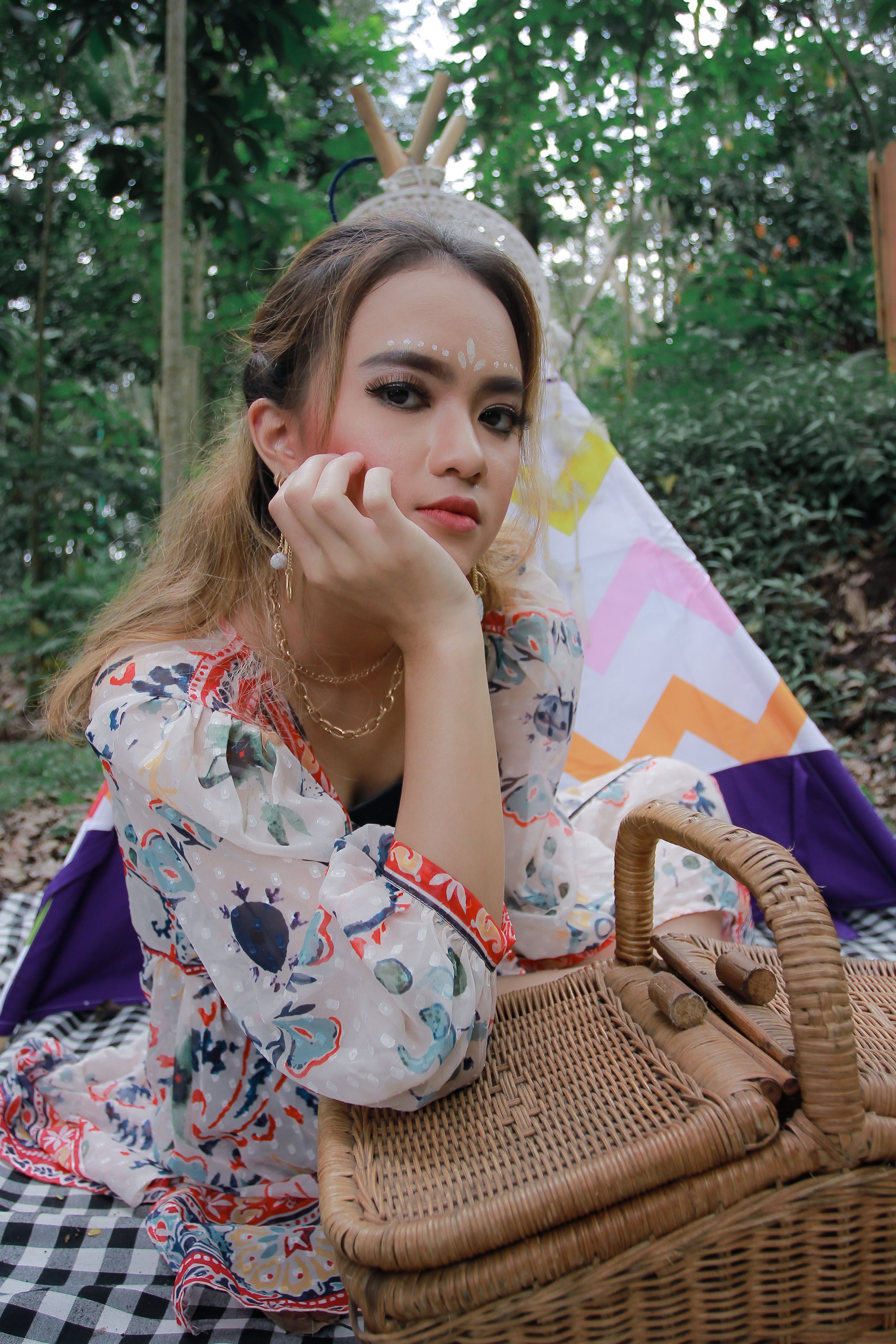 123. Inspirasi Gaya Boho Chic untuk Acara Outdoor