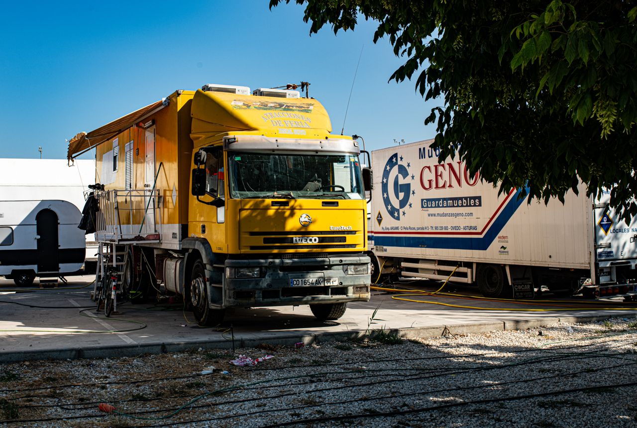 Sheffield to London movers — removals work in progress